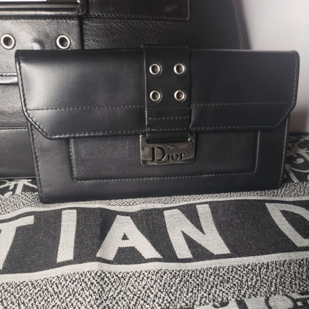Dior Leather Wallet and Heels Bundle - Picture 2 of 16